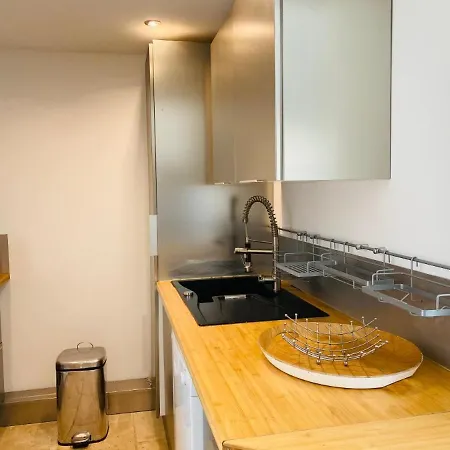 別荘 Pieds Dans L Eau A Sant Ambroggio リュミオ