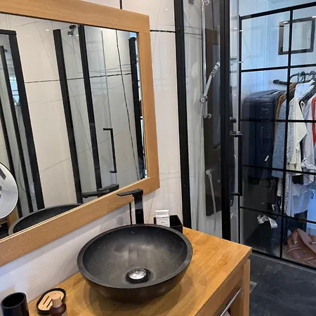 Pieds Dans L Eau A Sant Ambroggio 別荘 *